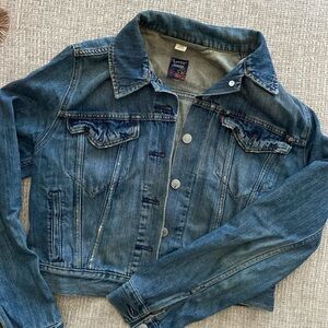 Levi’s Cropped Jean Jacket